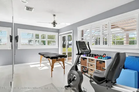 6 Cloister Circle West Palm Beach FL 33401