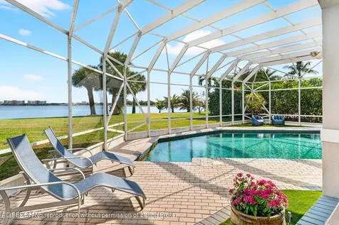 6 Cloister Circle West Palm Beach FL 33401
