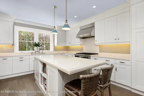258 List Road Palm Beach FL 33480