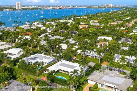 258 List Road Palm Beach FL 33480