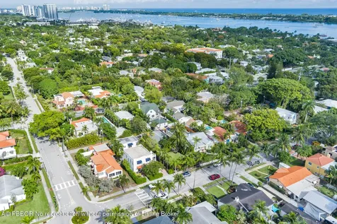 439 28th Street West Palm Beach FL 33407