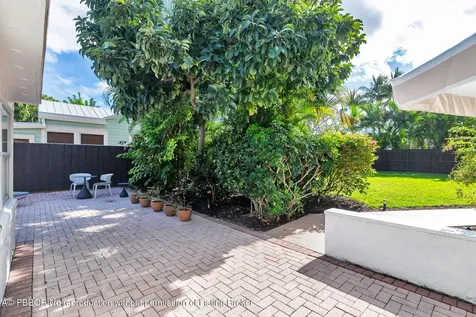 439 28th Street West Palm Beach FL 33407