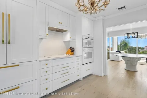 44 Cocoanut Row Palm Beach FL 33480