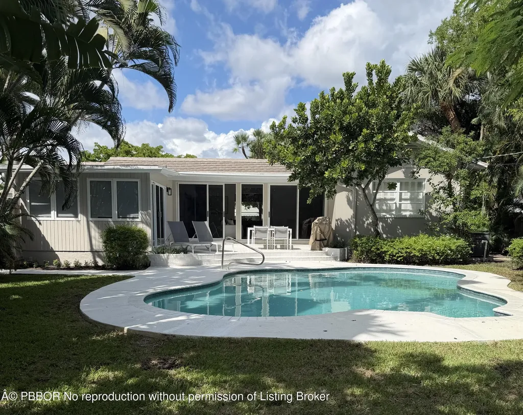 210 Miramar Way West Palm Beach FL 33405