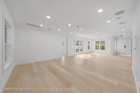 291 Austin Lane West Palm Beach FL 33401