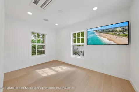 291 Austin Lane West Palm Beach FL 33401