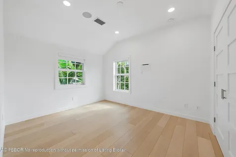 291 Austin Lane West Palm Beach FL 33401