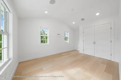 291 Austin Lane West Palm Beach FL 33401