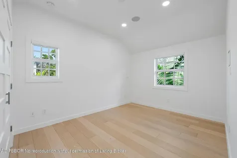 291 Austin Lane West Palm Beach FL 33401