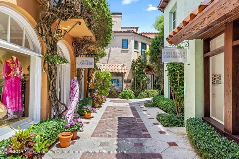 9 Via Parigi Palm Beach FL 33480