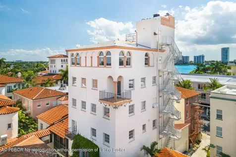 9 Via Parigi Palm Beach FL 33480