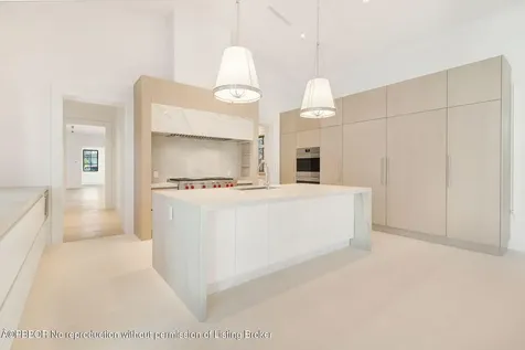 215 Summa Street West Palm Beach FL 33405