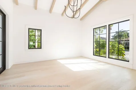 215 Summa Street West Palm Beach FL 33405