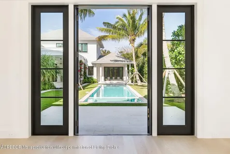 215 Summa Street West Palm Beach FL 33405