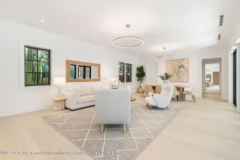 215 Summa Street West Palm Beach FL 33405