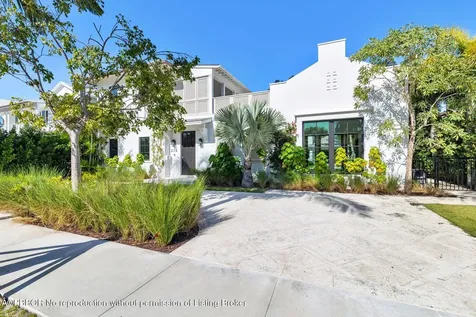 215 Summa Street West Palm Beach FL 33405