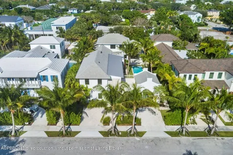 215 Summa Street West Palm Beach FL 33405