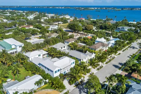 215 Summa Street West Palm Beach FL 33405