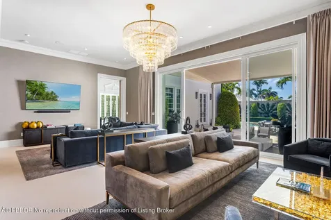 134 Casa Bendita Palm Beach FL 33480
