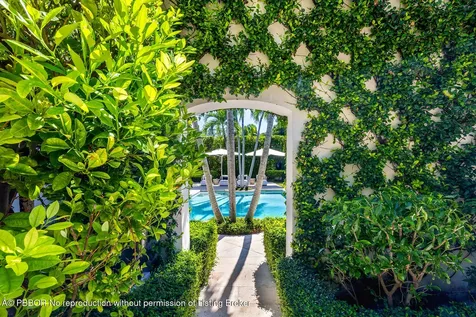 134 Casa Bendita Palm Beach FL 33480