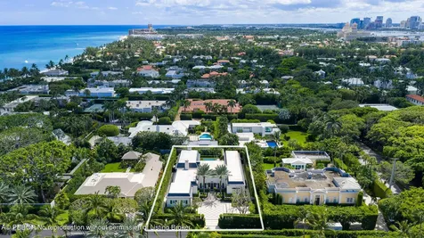 134 Casa Bendita Palm Beach FL 33480