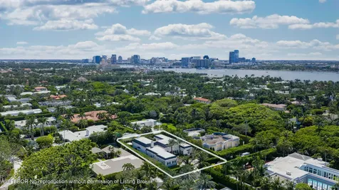 134 Casa Bendita Palm Beach FL 33480