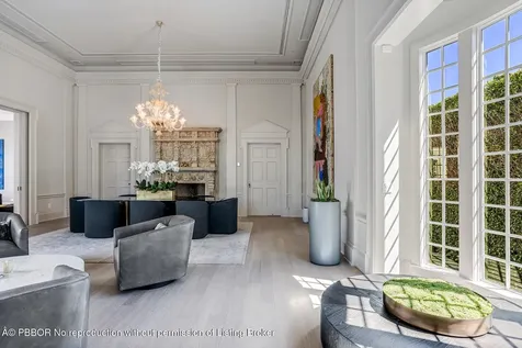 134 Casa Bendita Palm Beach FL 33480