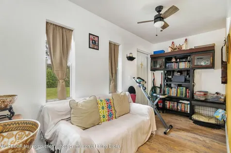 2770 E Road Loxahatchee FL 33470