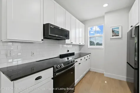 3940 N Flagler Drive West Palm Beach FL 33407