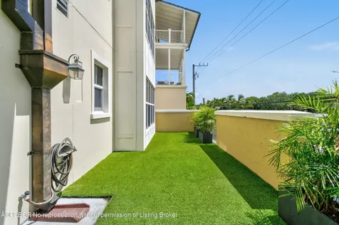 3940 N Flagler Drive West Palm Beach FL 33407