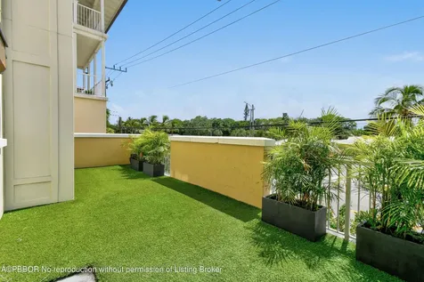3940 N Flagler Drive West Palm Beach FL 33407