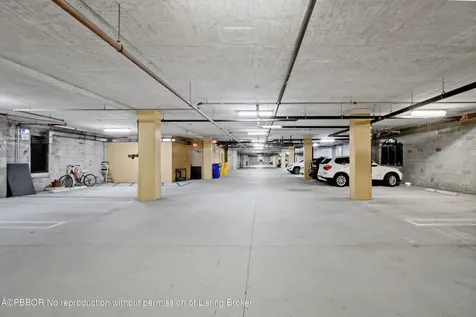 3940 N Flagler Drive West Palm Beach FL 33407