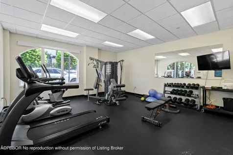 3940 N Flagler Drive West Palm Beach FL 33407