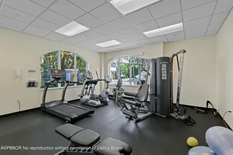 3940 N Flagler Drive West Palm Beach FL 33407