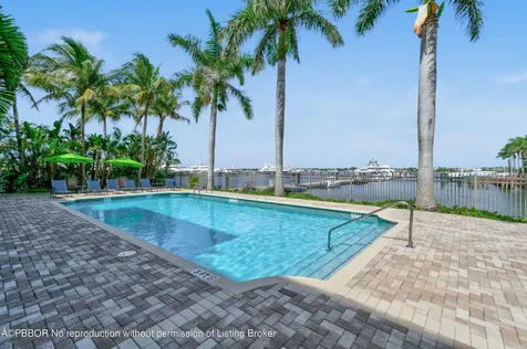 3940 N Flagler Drive West Palm Beach FL 33407