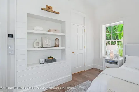 269 Jamaica Lane Palm Beach FL 33480