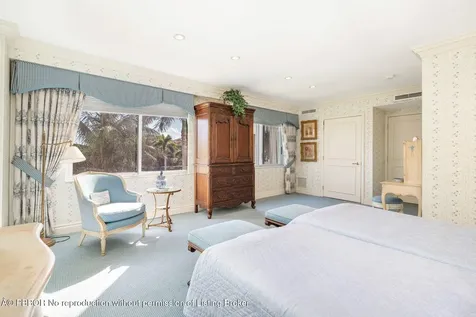 44 Cocoanut Row Palm Beach FL 33480