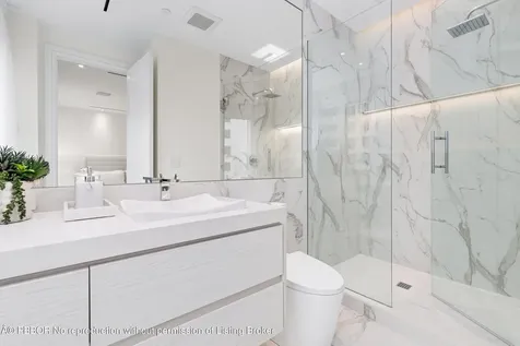 150 Bradley Place Palm Beach FL 33480