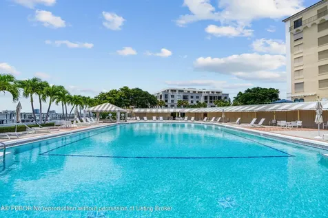 150 Bradley Place Palm Beach FL 33480