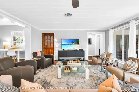 127 Miramar Way West Palm Beach FL 33405