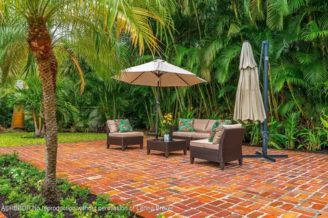 127 Miramar Way West Palm Beach FL 33405