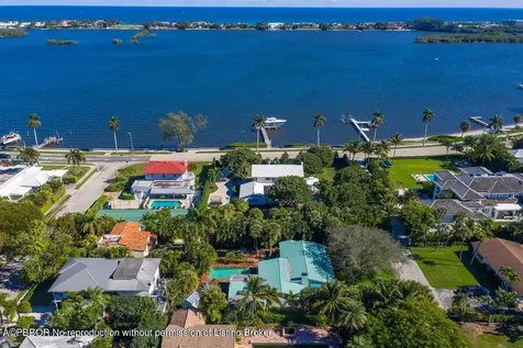 127 Miramar Way West Palm Beach FL 33405