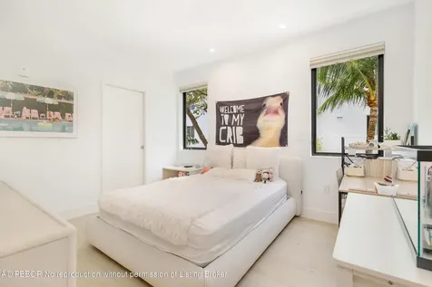 150 Inlet Way Palm Beach Shores FL 33404