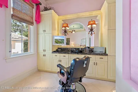 2330 Seven Oaks Lane Palm Beach Gardens FL 33410
