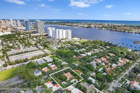 308 Barcelona Road West Palm Beach FL 33401