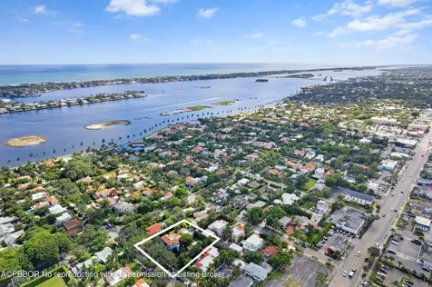 308 Barcelona Road West Palm Beach FL 33401