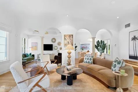 308 Barcelona Road West Palm Beach FL 33401