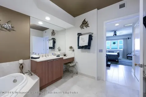 2650 Lake Shore Drive Riviera Beach FL 33404