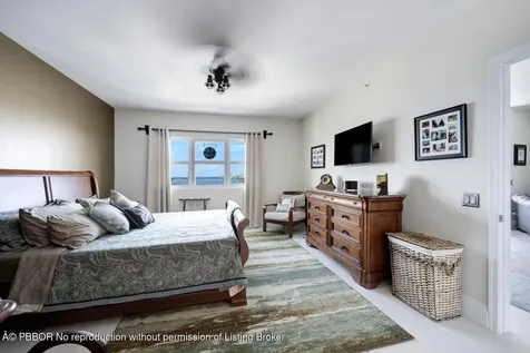 2650 Lake Shore Drive Riviera Beach FL 33404