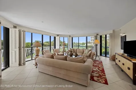 2100 S Ocean Boulevard Palm Beach FL 33480